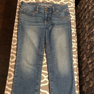 American Eagle Crop Jeans